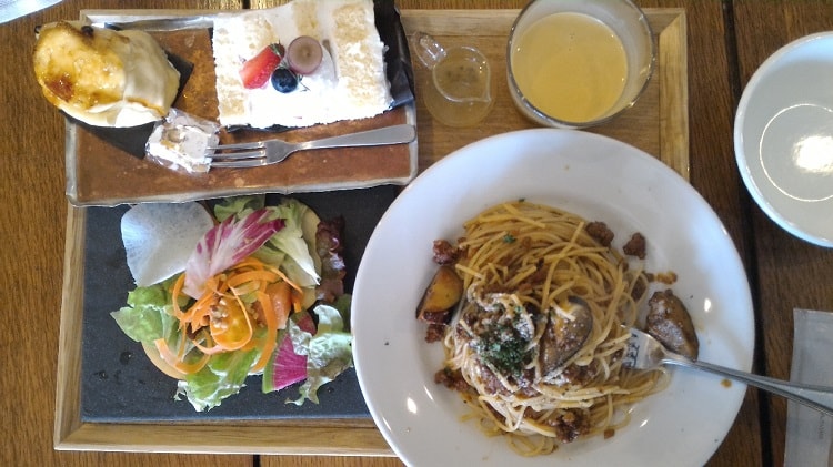 ポパンクールカフェ